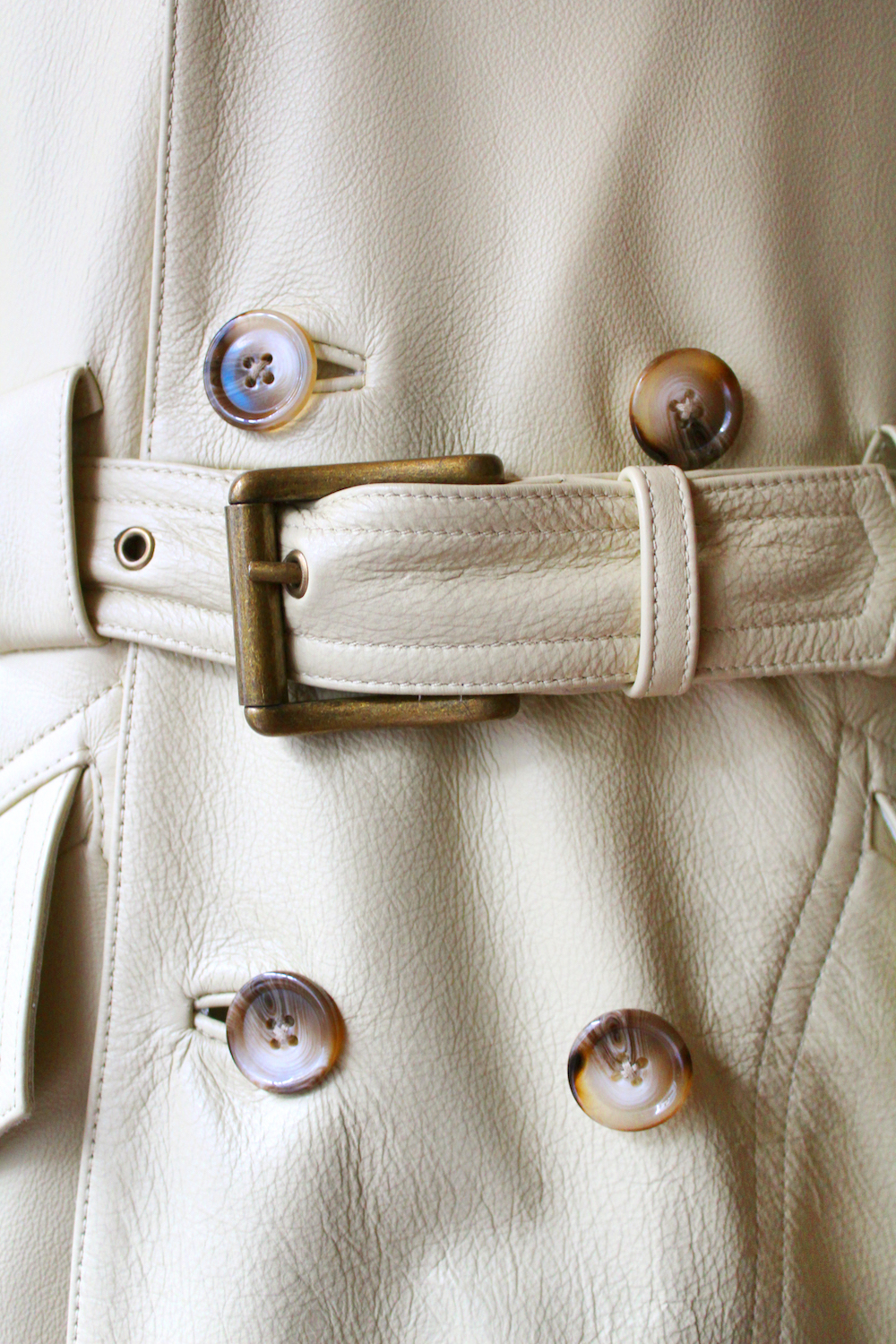 Cream leather D.B. Hayes over-coat w/ lambskin collar – Mendoza Menswear