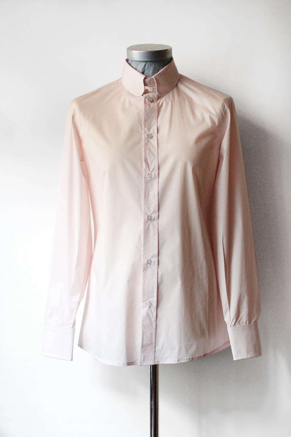 Pale pink rounded tab collar shirt | Mendoza Menswear