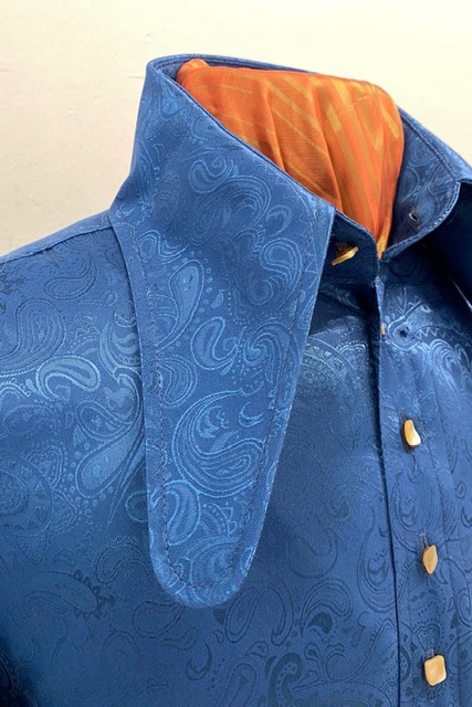 Blue Paisley Beagle collar shirt